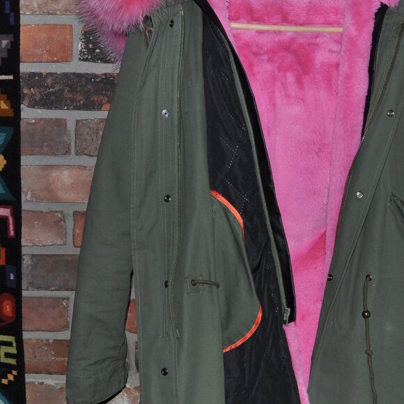 Green Parka Pink Raccoon Fur Trim, Faux Fur Lining M - Picture 12 of 14